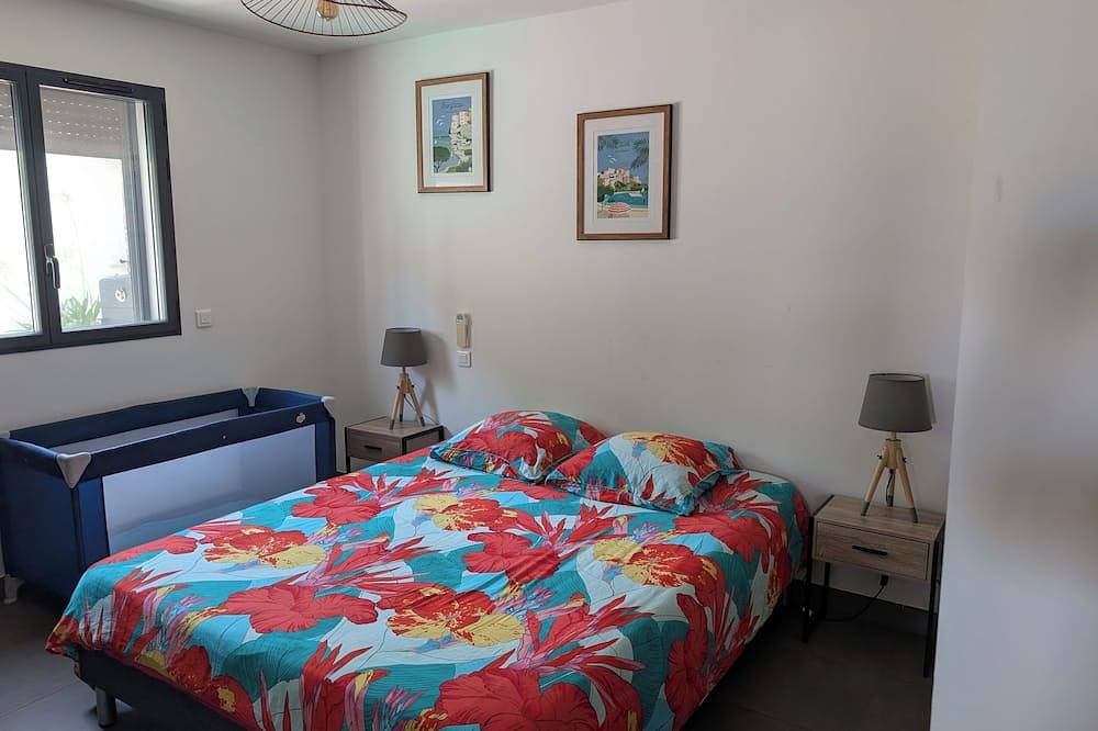 Elegant family villa with a pool, nestled between the sea and nature near Bastia in Biguglia, Bastia e dintorni