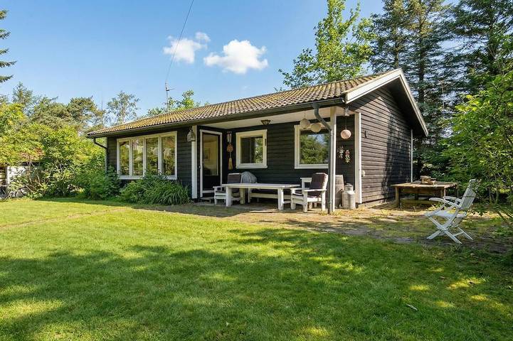 Ferienhaus für 4 Personen, mit Garten, mit Haustier in Orø