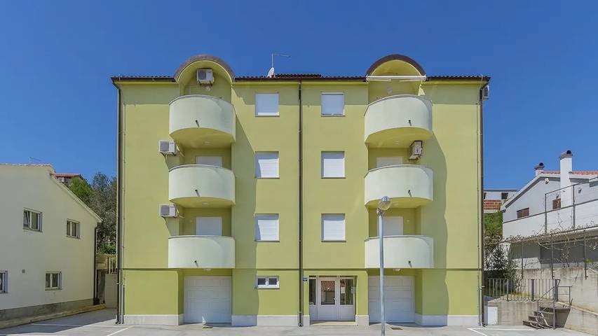 Ferienwohnung für 5 Personen, mit Balkon in Premantura