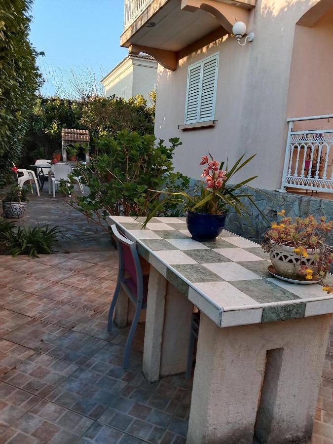Chambre d’hôte pour 2 personnes, avec vue et jardin