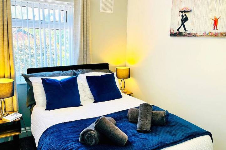 Your 3Br Home From Home in Preston Sleeps 6 in Preston, Lancashire