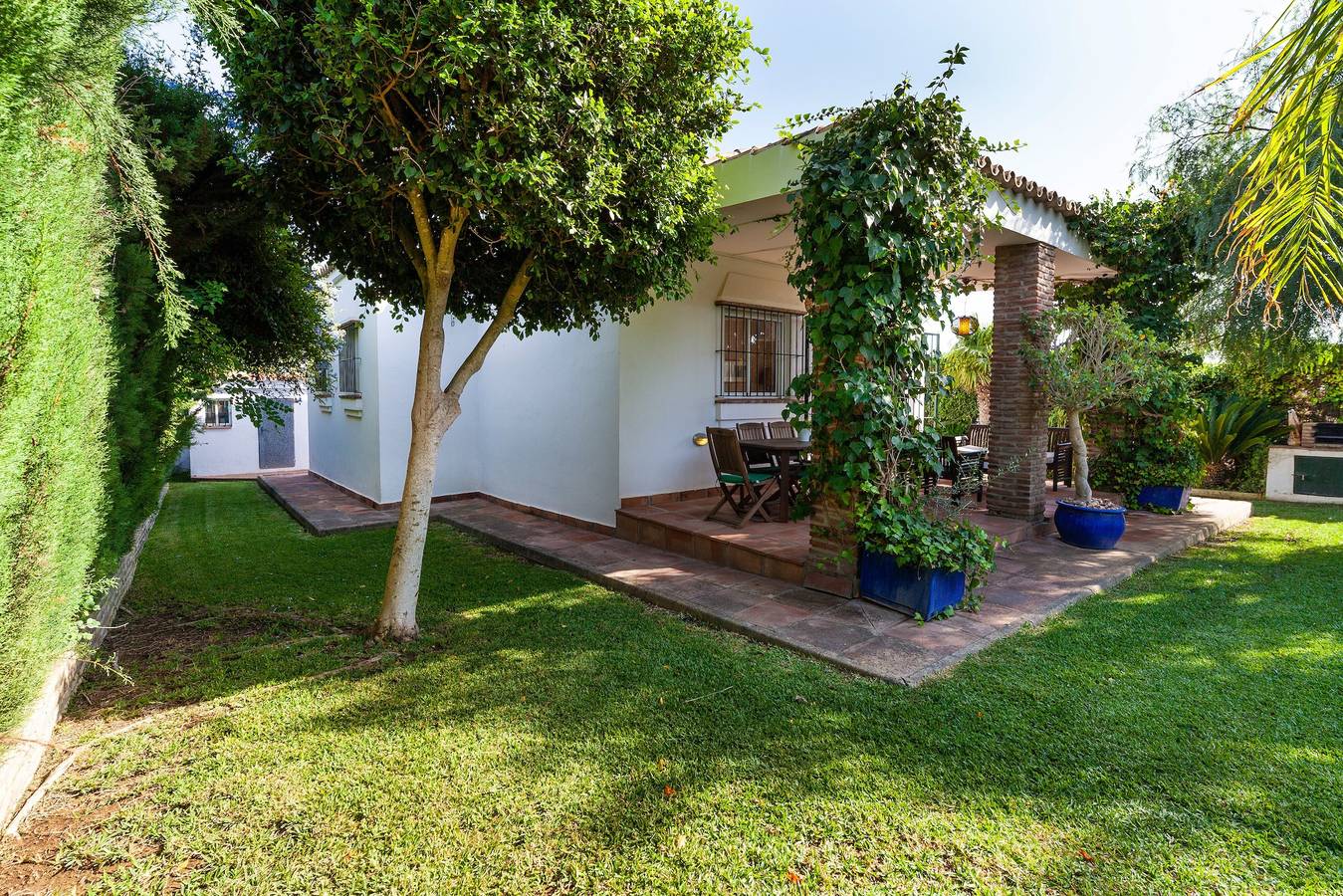 Casa de vacaciones "La Buganvilla" Para Familias Con Jardín y Gran Piscina in Fuente del Gallo, Conil de la Frontera