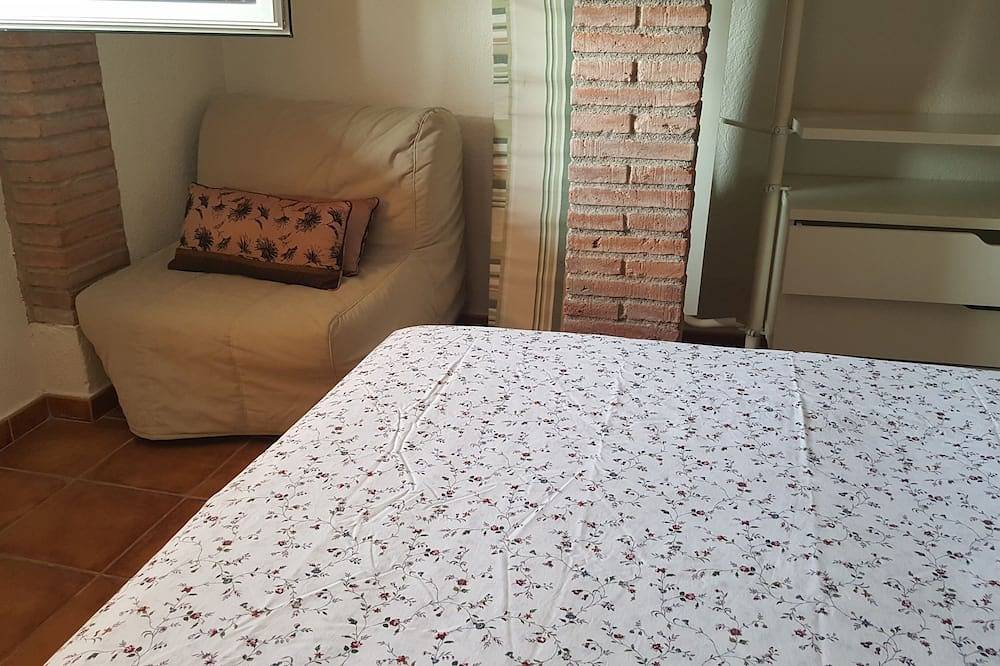 Blanes: beautiful house with pool and garden in Blanes, Costa Brava