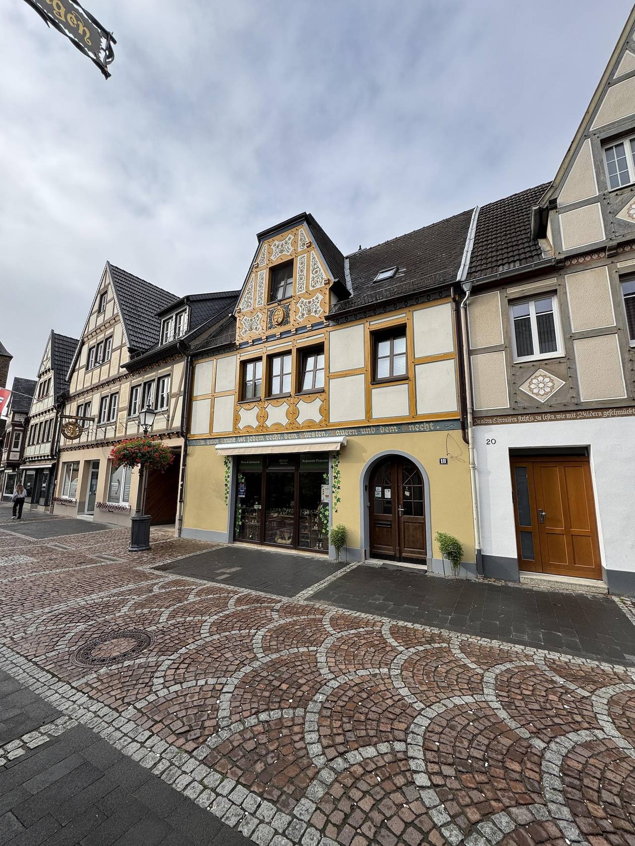 Apartamento vacacional entero, Apartment, shower, toilet, 4 or more bed rooms in Ahrweiler, Bad Neuenahr-Ahrweiler