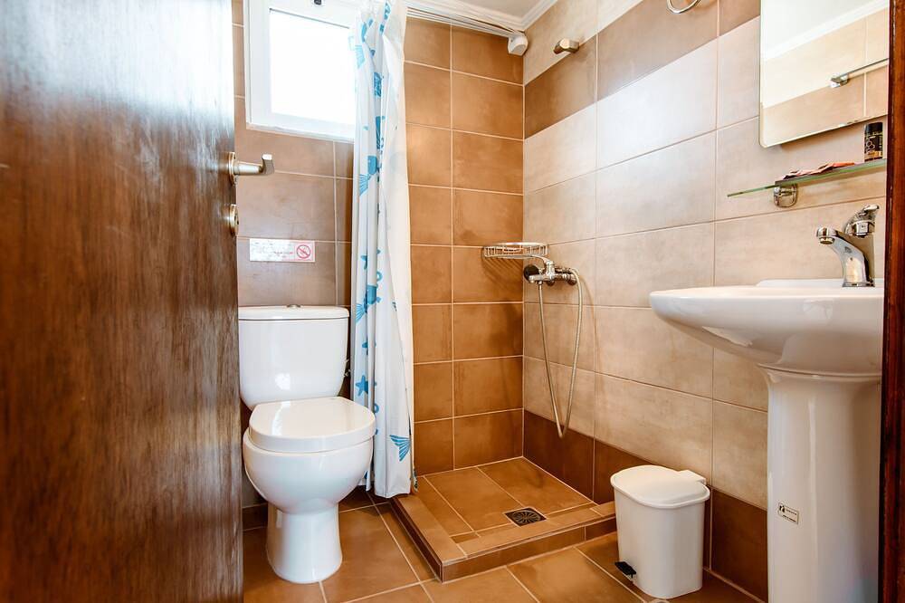 Ganze Wohnung, Economy apartment with swimming pool in Kalyves, Chania und Umgebung