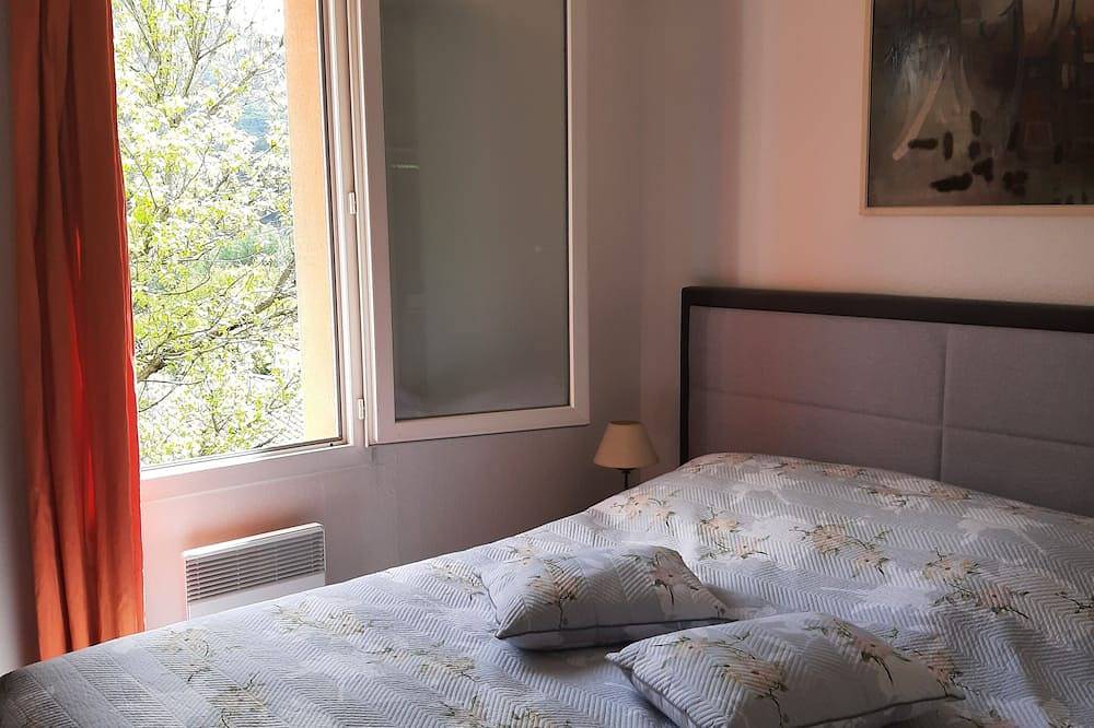 Maison 55m² Climatisée, Terrasse, Piscine commune & Parking privé - Nyons in Nyons, Région de nyons