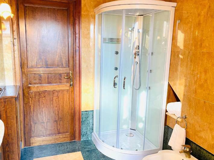 Ferienhaus mit Meerblick für 2 Personen, mit Balkon und Ausblick in Palermo - 2