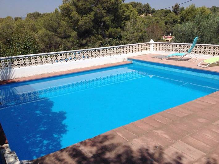 Apartamento para 6 personas, con piscina además de jardín y vistas, Se admiten mascotas en Sagunto