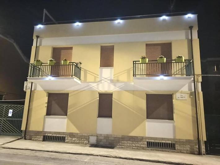 Apartamento de vacaciones para 4 personas, con vistas y jardín - 1