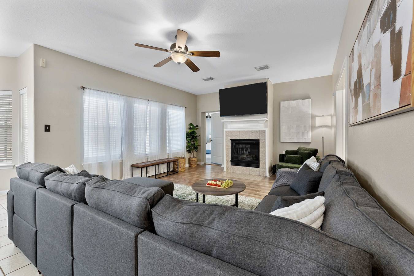 Luxurious Home with Great Pool Area in Lake Conroe