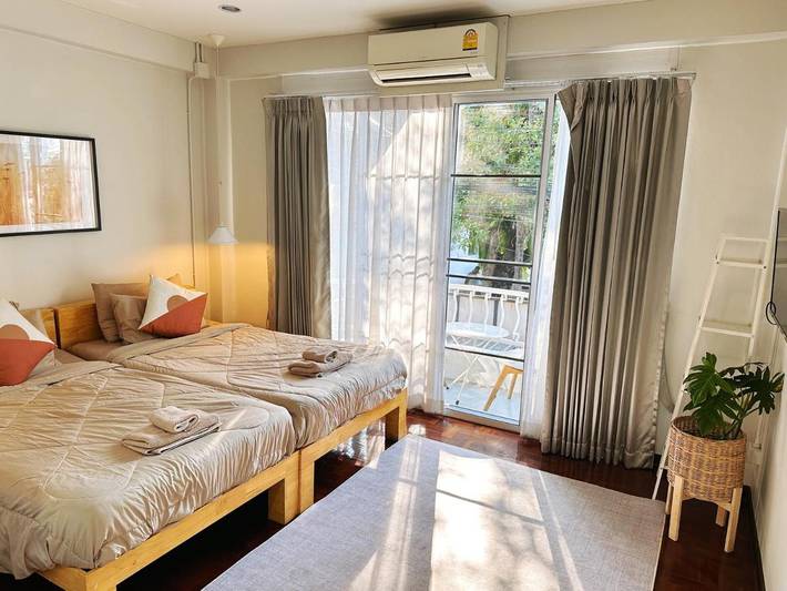 Apartamento para 2 personas, con terraza y vistas en Chiang Mai