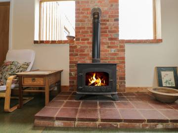 Cottage for 13 People in Rockbourne, New Forest, Photo 3