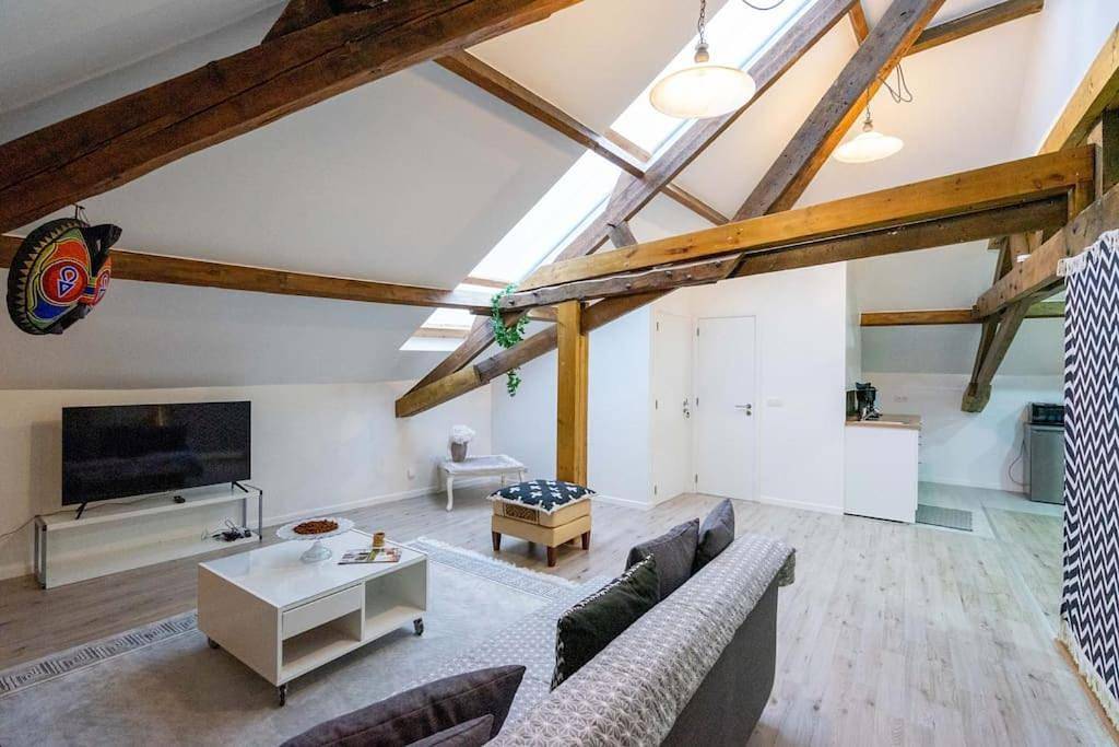 Appartement entier, One-Bedroom Apartment in La Roche-en-Ardenne, Province de Luxembourg