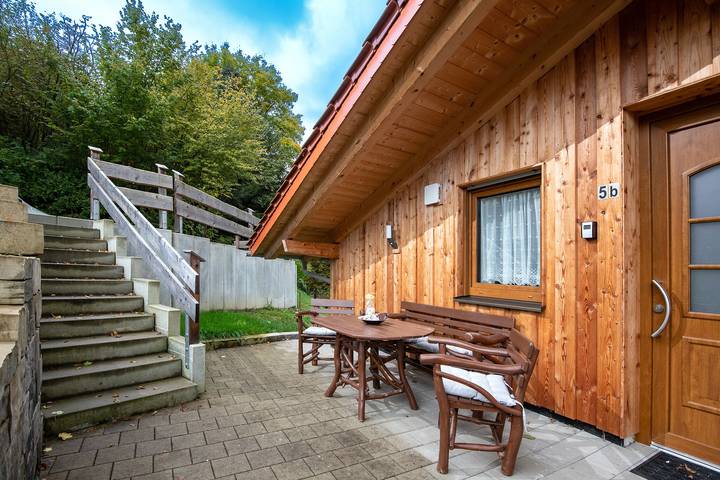 Ferienwohnung für 4 Personen, mit Balkon/Terrasse und Terrasse, kinderfreundlich in Landkreis Rosenheim