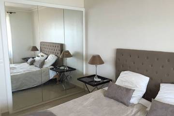 Apartment for 4 People in Juan-les-Pins, Antibes, Photo 2
