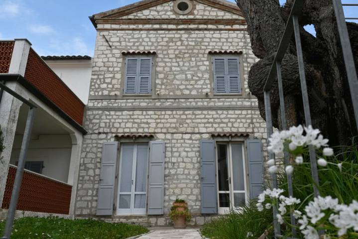 Apartamento entero, M458 - Marcelli, a charming townhouse overlooking the sea in Marcelli, Numana