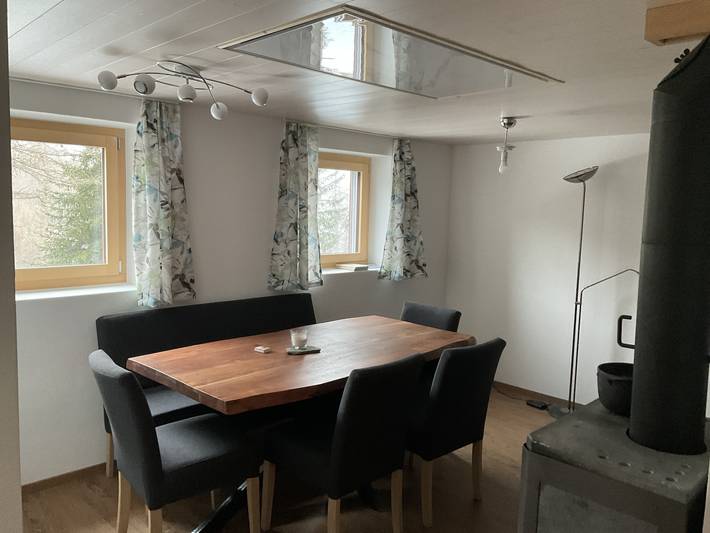 Ganze Ferienwohnung, Ferienwohnung Traunter Lareschs - 4-Bettwohnung in Feldis/Veulden, Domleschg