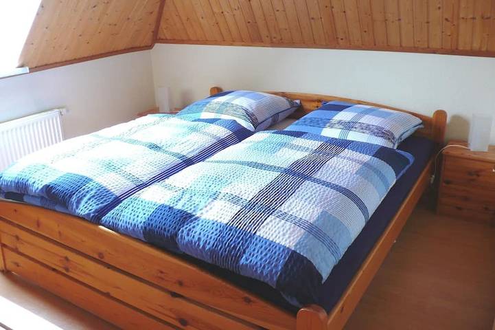 Entire apartment, Ren. Apartment very close to the Baltic Sea, central, garden, WiFi, parking by the house in Ostseebad Rerik, Rerik