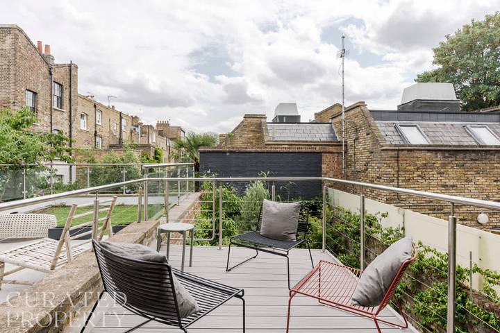 Stylish Islingtontownhouse with Terrace & Garden in Islington, Londen