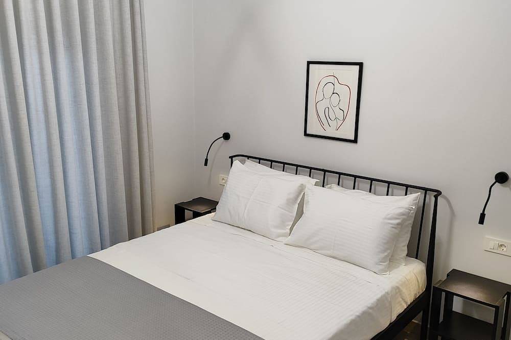 Geheel appartement, Familiar, Spacious, Near city center 5 - 8 min walk in Nauplion, Argolis