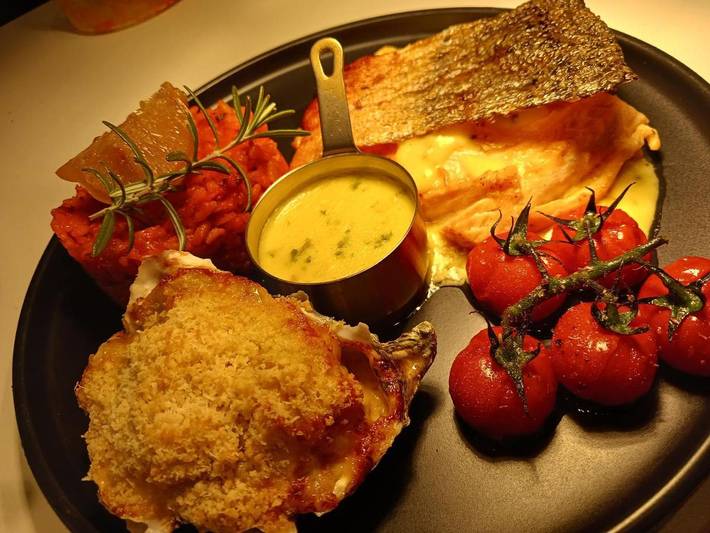 Appart’hôtel pour 2 personnes, avec terrasse ainsi que sauna et jacuzzi dans le Cher - 2