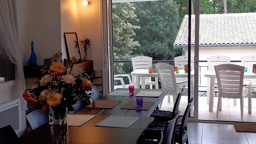 Saint-Georges-de-Didonne – Perfect Holiday House: garden, terrace, and more! in Saint-Georges-de-Didonne, Region de Rochefort