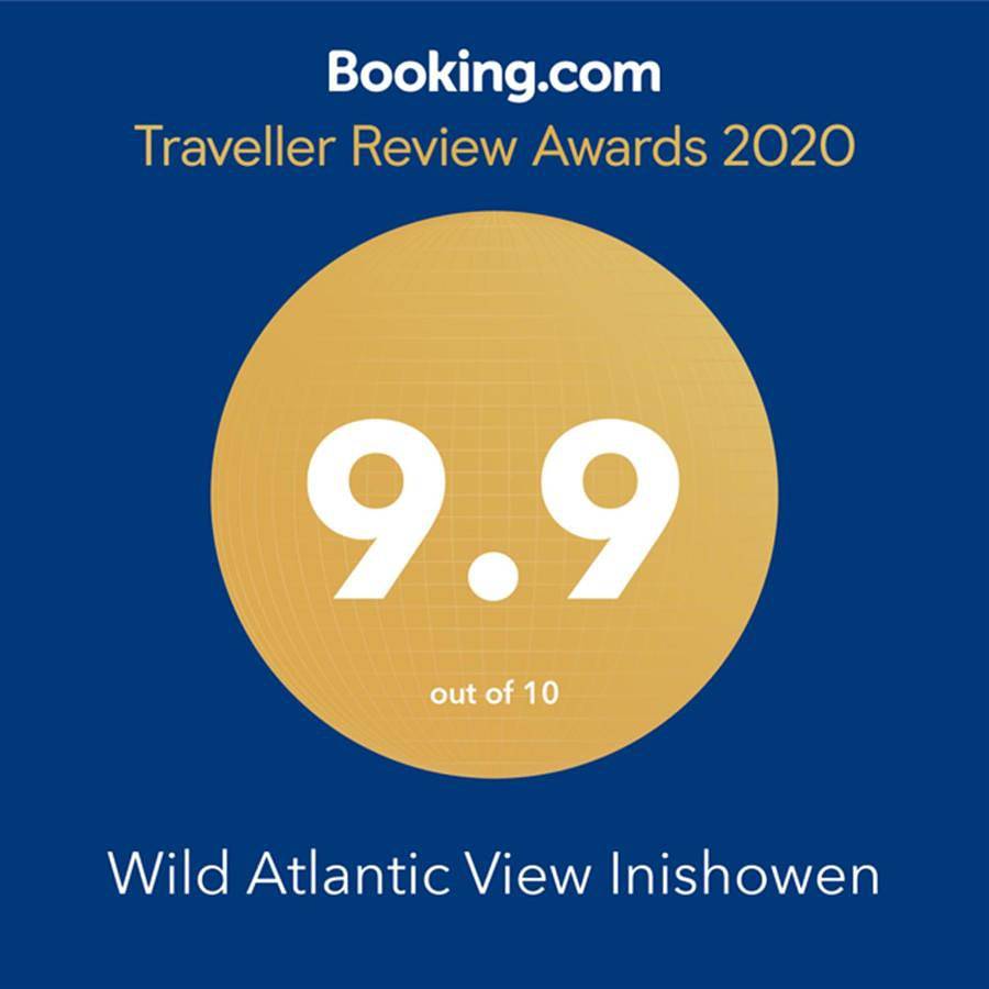 Standard Twin Room with Mountain View in Inishowen, County Donegal