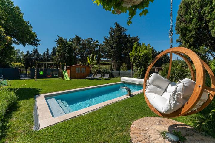Appartement de vacances pour 4 personnes, avec jardin à Avignon