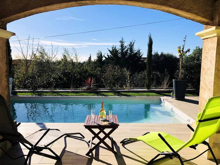 Villa pour 6 personnes, avec vue ainsi que jardin et terrasse à Sanary-sur-Mer