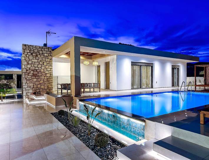 Ferienwohnung für 8 Personen, mit Balkon in Afantou