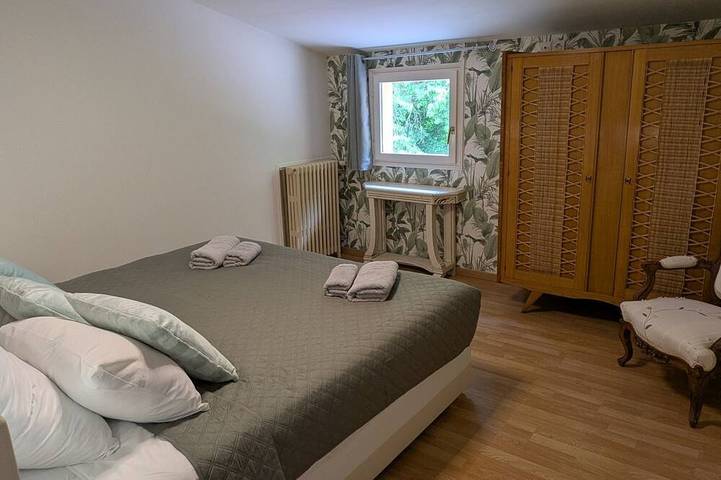 Location de vacances pour 9 personnes, avec Terrasse et Jardin à Saint-Maime-de-Péreyrol - 4