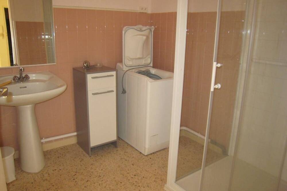 Ganze Wohnung, F2 mit Terrasse und Parkplatz, Haustiere erlaubt - Amélie-les-Bains in Montbolo, Céret und Umgebung