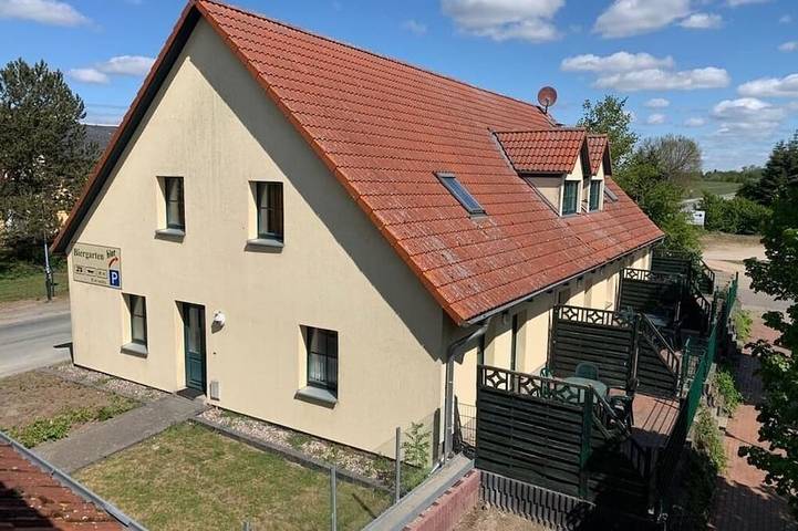 Ferienhaus für 6 Personen, mit Terrasse in Jabel