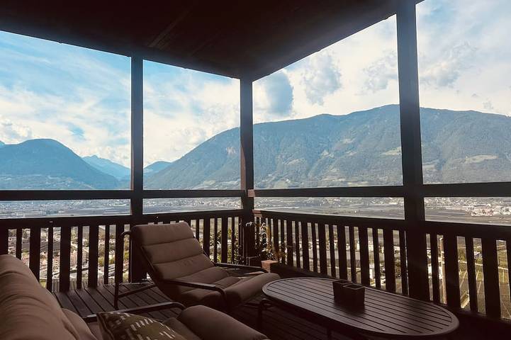 Bauernhof für 4 Personen, mit Balkon und Pool sowie Sauna in Meran