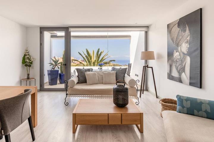 Apartamento para 5 personas, con vistas además de jardín y piscina en La Quinta