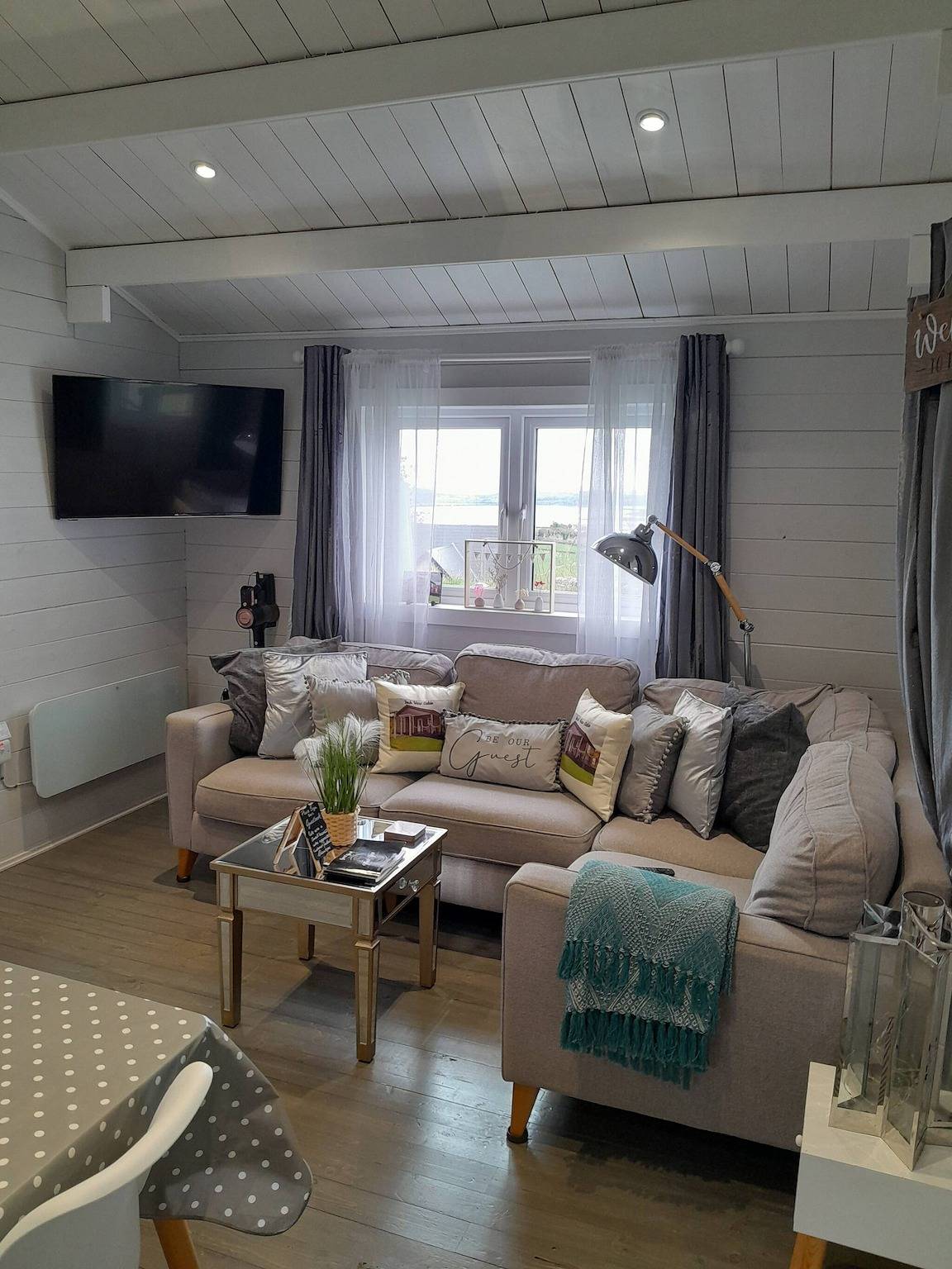 Kabine mit Zollblick, Whirlpool und Sauna in Inishowen, Lough Swilly