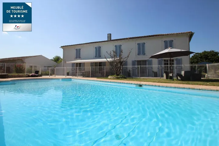 Casa de vacaciones para 2 personas, con jardín además de vistas y piscina - 1