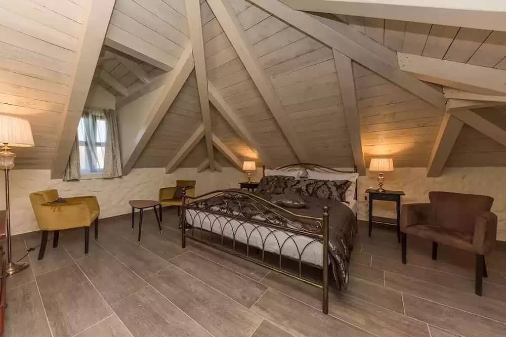 Luxury Rustic Villa Maria with Pool & Sauna in Skradin, Šibenik-Knin