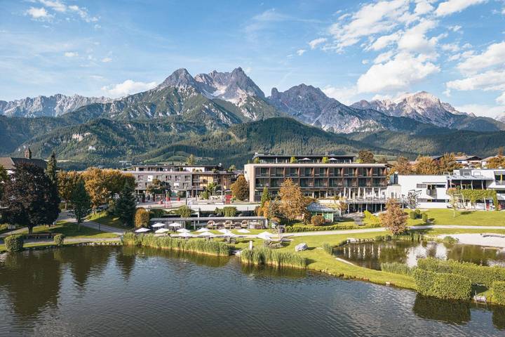 Hotel für 2 Personen, mit Garten und Sauna sowie Pool und Seeblick - 1