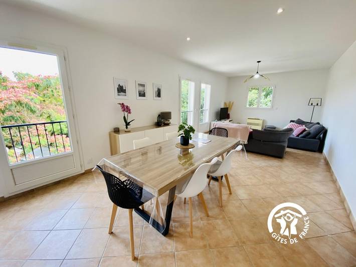 Gîte pour 6 personnes, avec terrasse à Carcassonne - 4