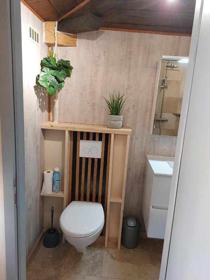 Gîte pour 2 personnes, avec terrasse, animaux acceptés à Sigournais - 3