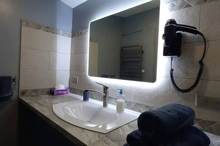 Gîte pour 2 personnes, avec jardin, animaux acceptés à Caumont-sur-Durance - 3