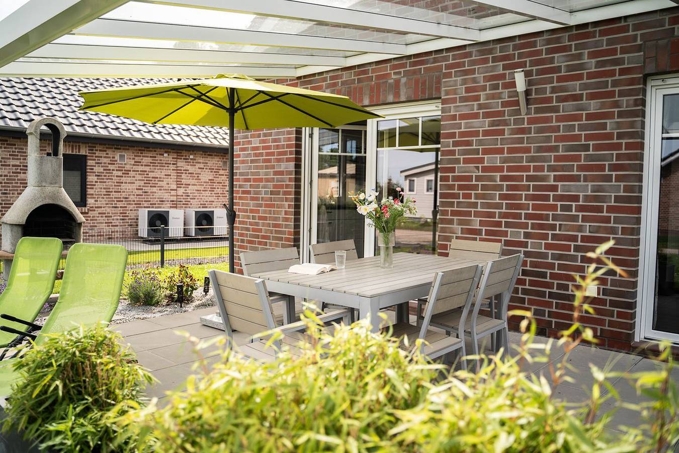 Haus Deichoase mit Garten, überdachter Terrasse und Infrarotsauna an der Küste in Sehestedt (Jade), Jade