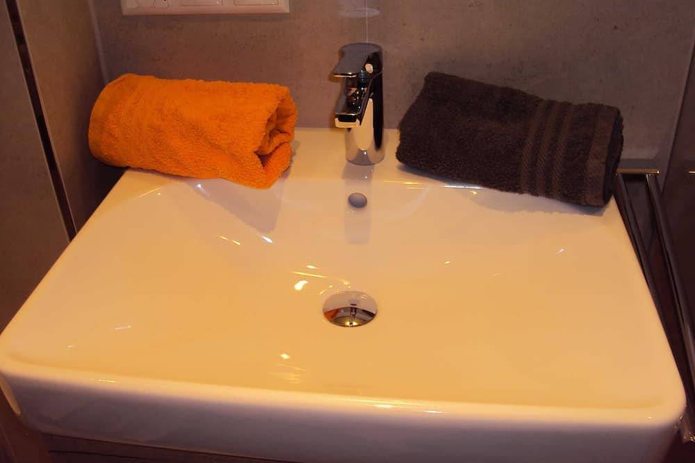 Vacation apartment south 65m² - Gästehaus Fischer in Rottach-Egern, Alpes Bávaros