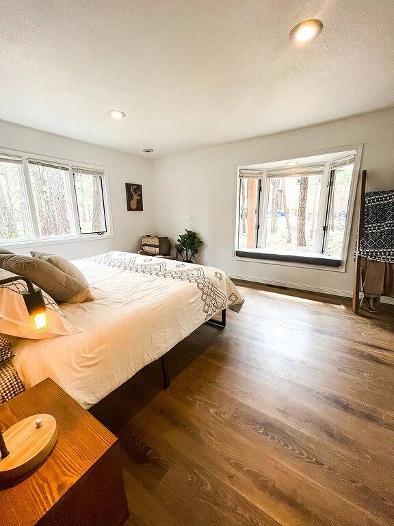 Grand Cabin In the Trees. 10 Mins from Downtown. in Flagstaff, Coconino Nationalwald