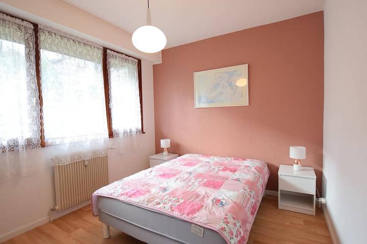 Apartamento entero, Encantador apartamento cerca del lago con Wi-Fi y estacionamiento en Évian-les-Bains in Évian-les-Bains, Thonon-les-Bains region