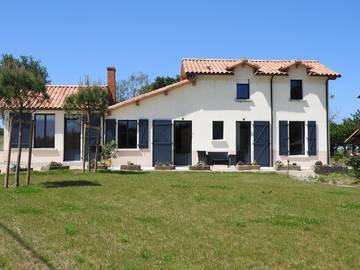 Location de vacances pour 15 personnes, avec terrasse et jardin dans Maine-et-Loire