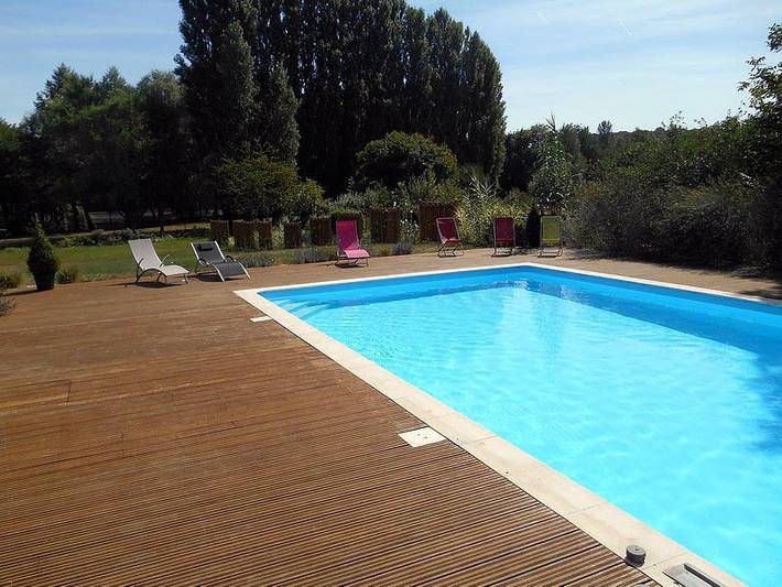 Chambre d’hôte pour 6 personnes, avec piscine ainsi que jardin et vue sur le lac dans le Cher - 2