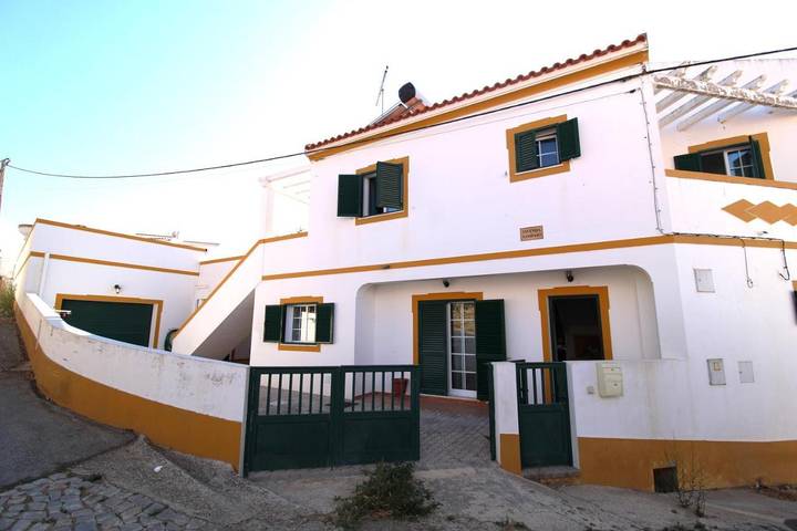 Casa de férias para 7 pessoas, com varanda em Castro Marim