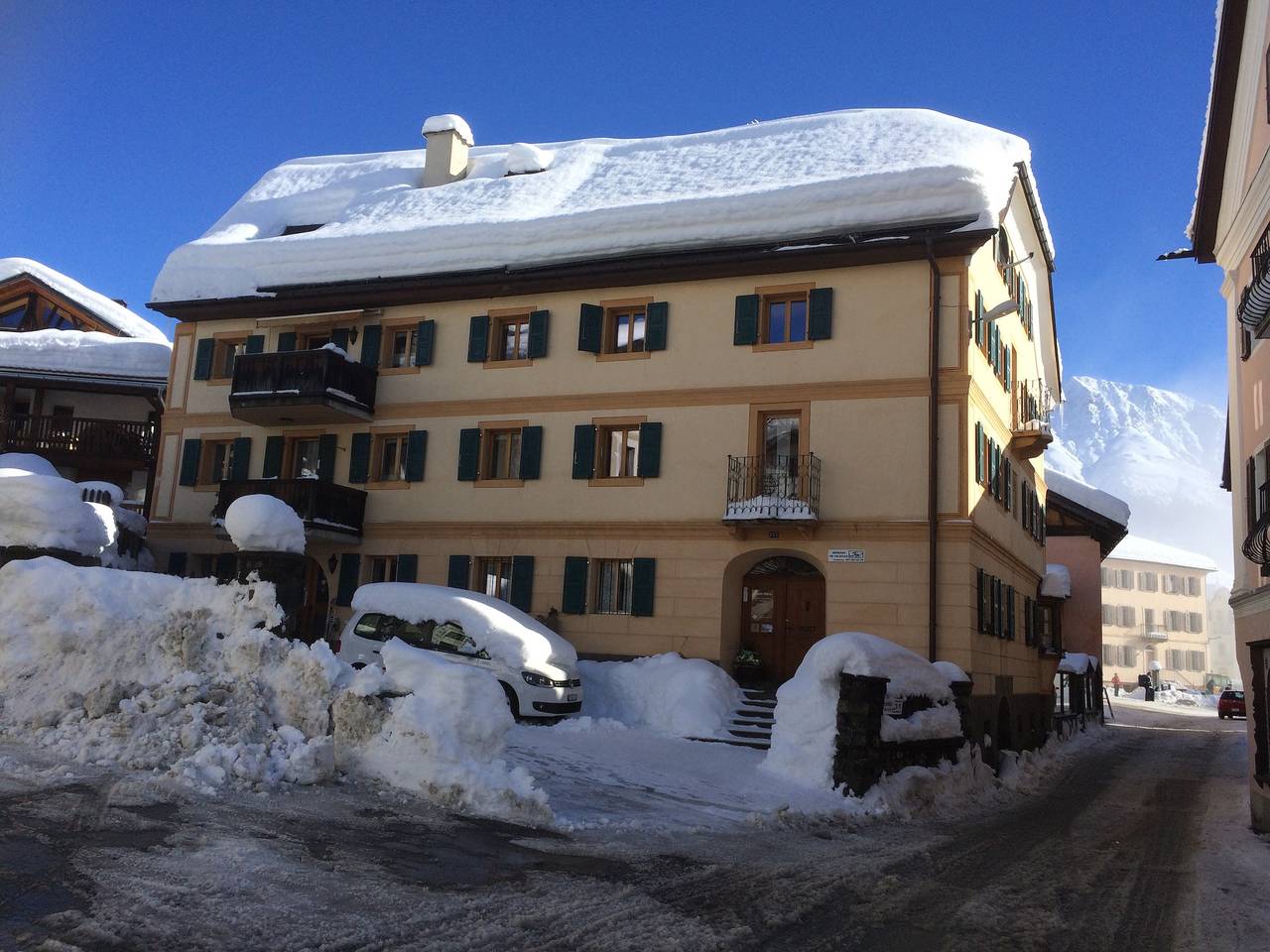 Ganze Ferienwohnung, Ferienwohnungen Chasa Werro - 8 Personen / 5.5 Zimmer / 4 Schlafräume in Sent, Unterengadin